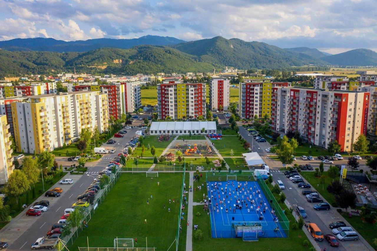 Oscar House Appartement Braşov Buitenkant foto