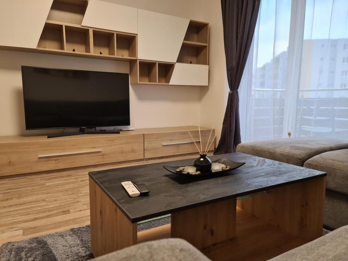 Oscar House Appartement Braşov Buitenkant foto