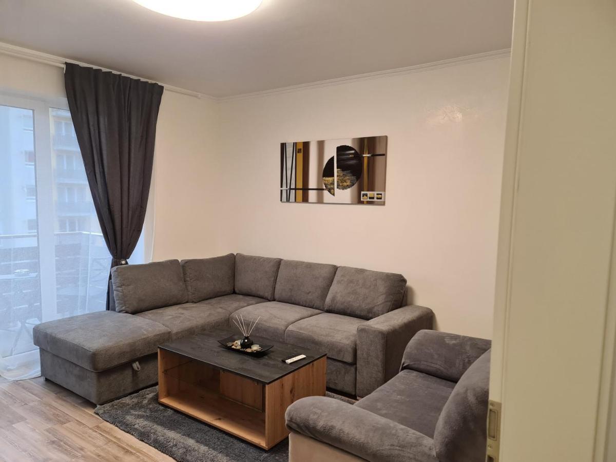 Oscar House Appartement Braşov Buitenkant foto